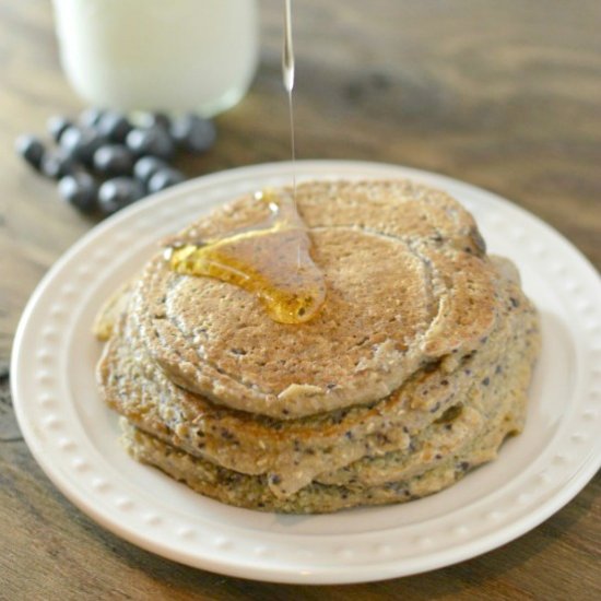 4 Ingredient Blueberry Pancakes