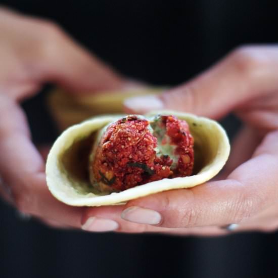 Red beet falafel