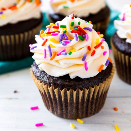 Classic Chocolate Cupcakes