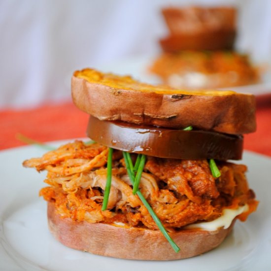 Paleo Pulled Pork Sandwiches