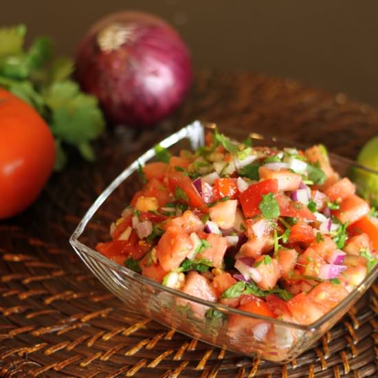 Fast and Easy Pico de Gallo