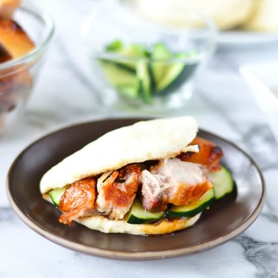 Momofuku Steamed Pork Buns