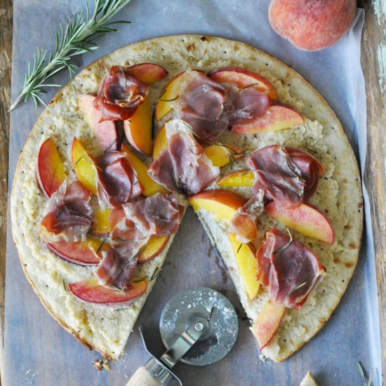 Peach & Prosciutto Pizza