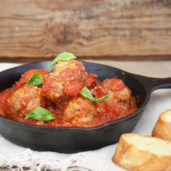 Ricotta Meatballs with Chianti Sauce