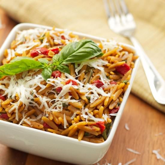 Orzo with Spinach & Red Peppers