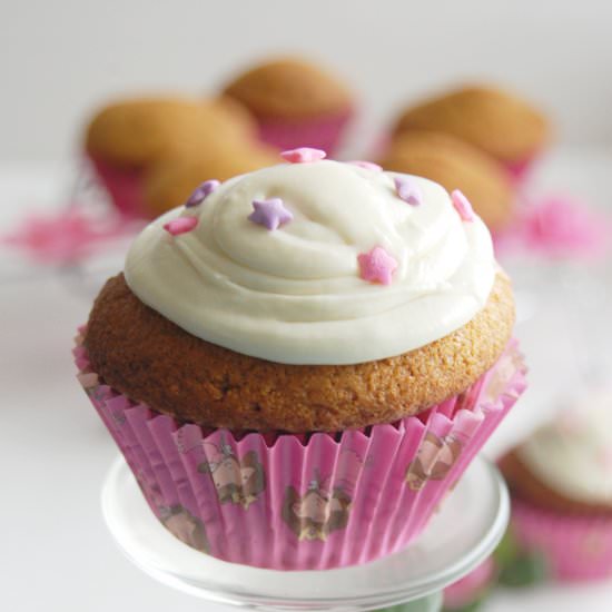 Eggless Wheat Muffin with Jaggery