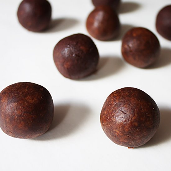 Chocolate Maca Truffles