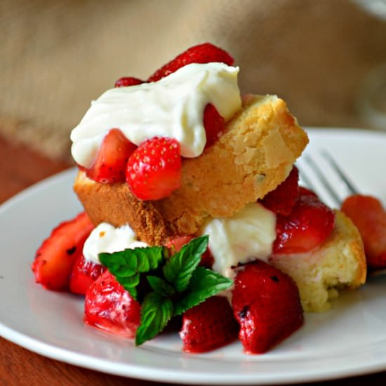 Lemon Pound Cake with Mint Berries