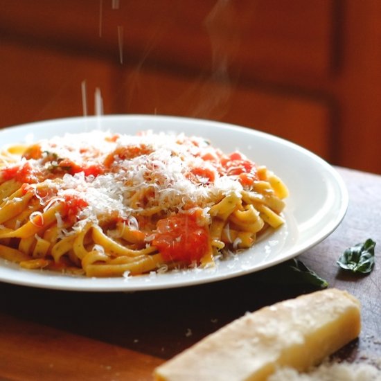 Go-To Simple Tomato Sauce