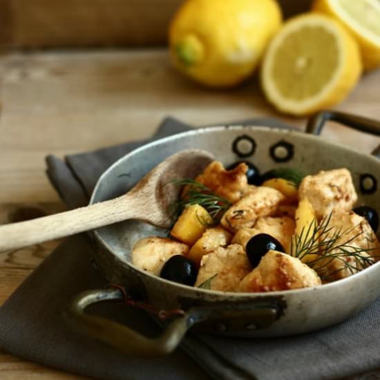 Chicken with Lemon and Black Olives