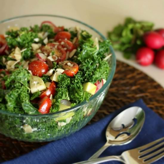 Sweet & Tangy Apple Kale Salad