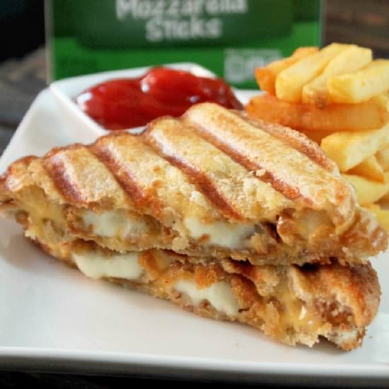 Mozzarella sticks grilled cheese