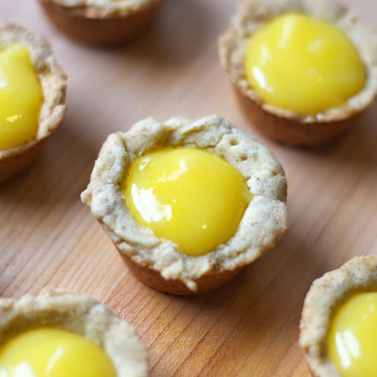 Lemon Curd Shortbread Tartlets