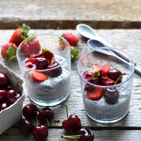 Nordic Chia Porridge (Koldskål)