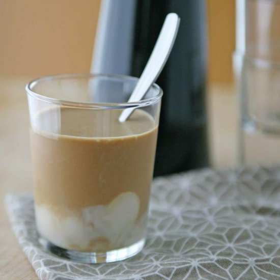 Cold Brewed Coffee & Vanilla Cream