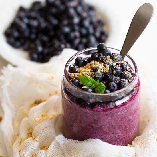 Raw Blueberry Porridge