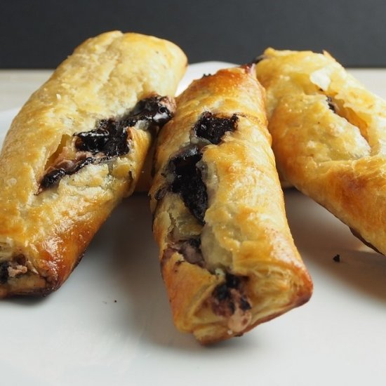 Yoghurt Chocolate Croissant