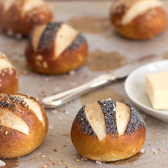 Pretzel buns