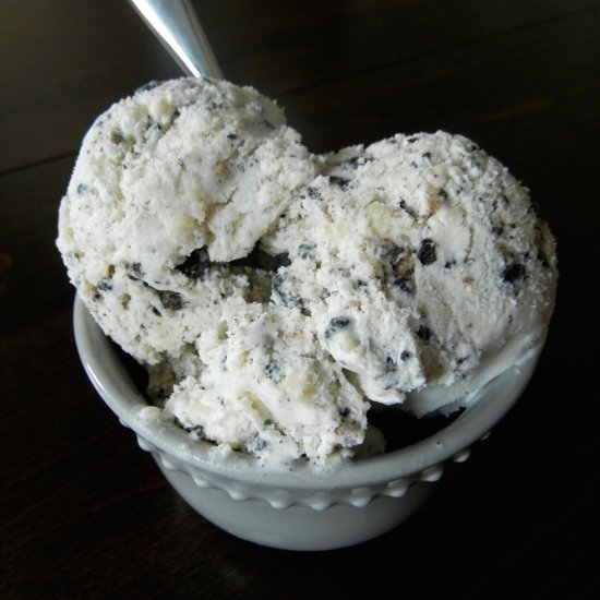 Simple Vanilla Ice Cream