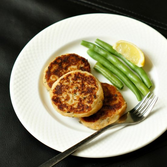 Salmon Cakes