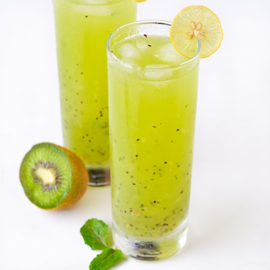 Kiwi Basil Lemonade