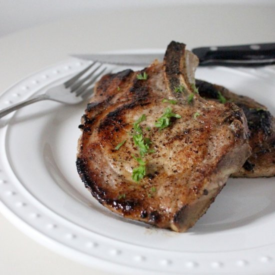 Brined Pork Chops w. Easy Pan Gravy