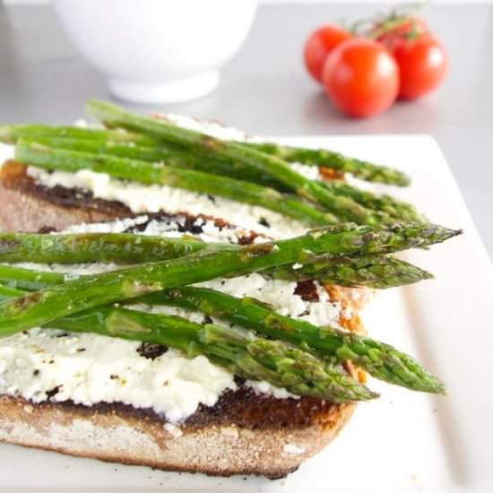 Feta Spread Asparagus Sandwich