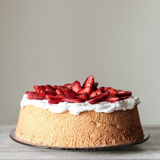 Berry Topped Angel Food Cake