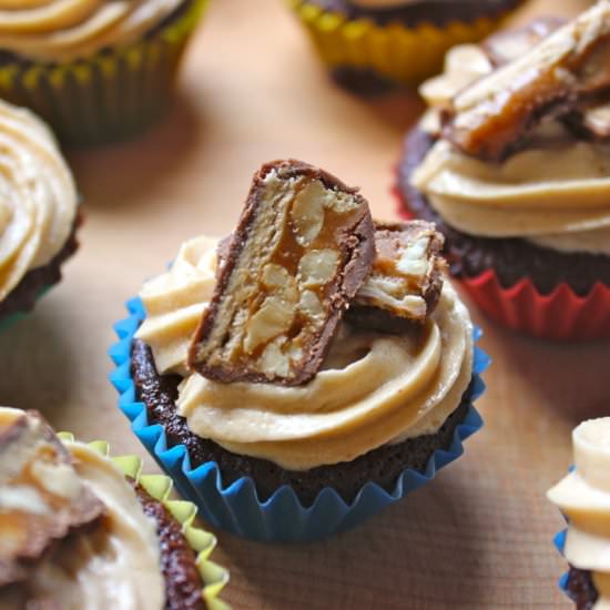 Snickers Cupcakes