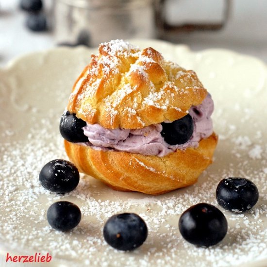 Choux Filled with Blueberry Cream