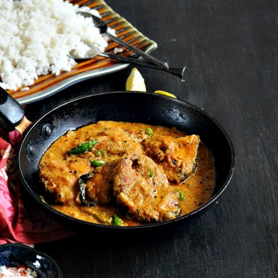 Indian Fish Curry with Poppy Seeds