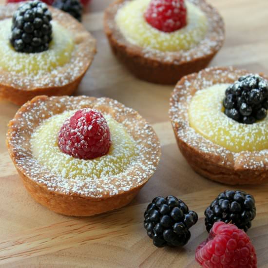 Lemon Curd Mini Tarts