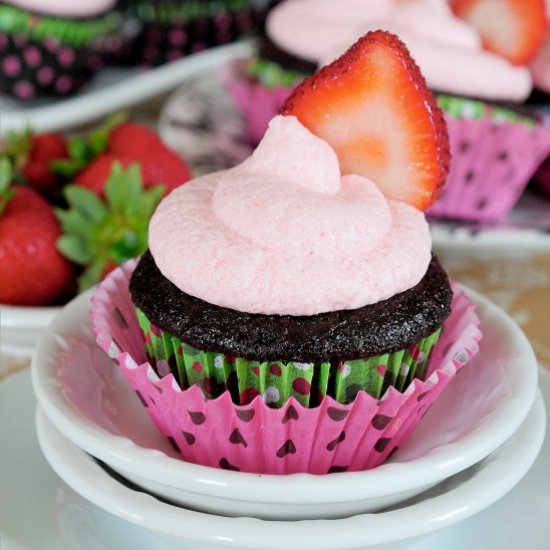 Homemade Strawberry Frosting