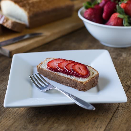 Aunt Lou’s Feather Cake