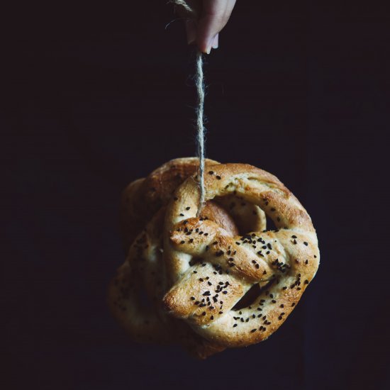 Hot stuffed pretzels