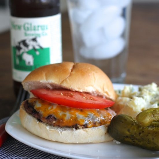 Simple Grilled Venison Burgers