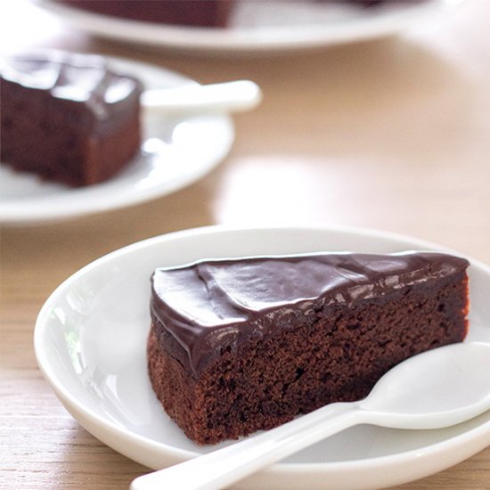 Red Wine Chocolate Cake