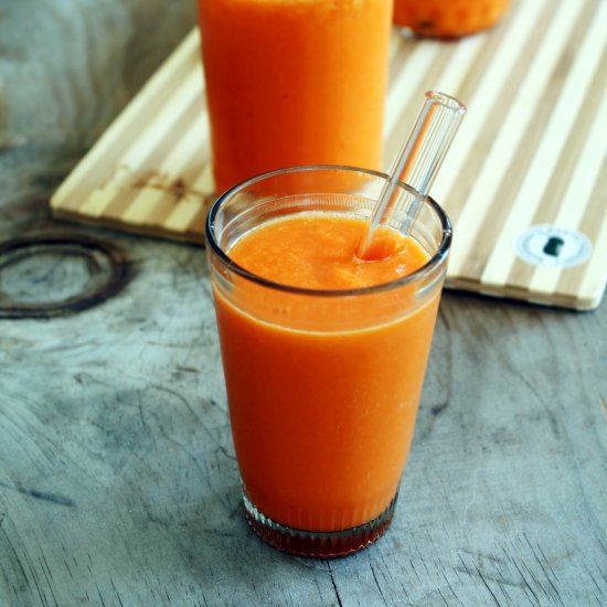 Carrot Mango Smoothie