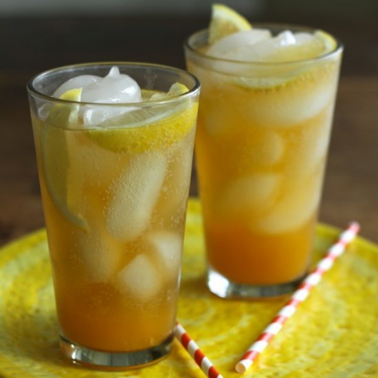 Fizzy Apricot Coolers W/Lemon