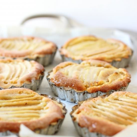 Flaky Butter Pear Tarts