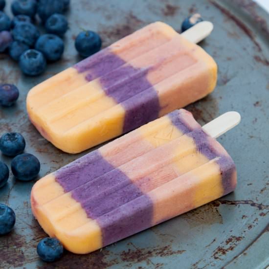 Striped Smoothie Popsicles