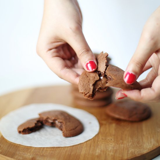 15 Minute Nutella Filled Cookies