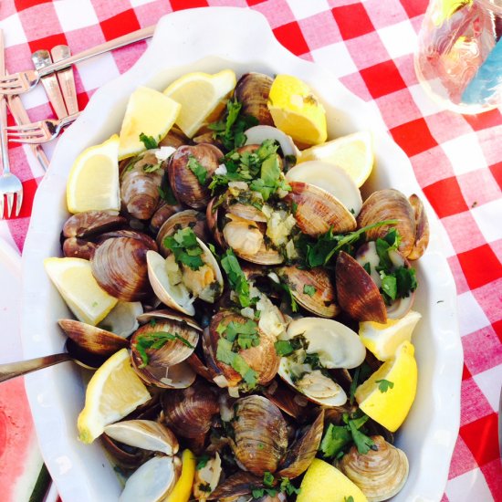 Portuguese Garlic Clams