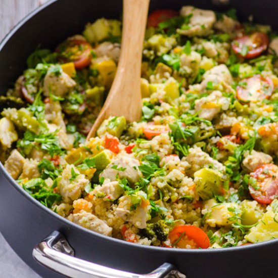 Chicken and Veggies Quinoa Skillet