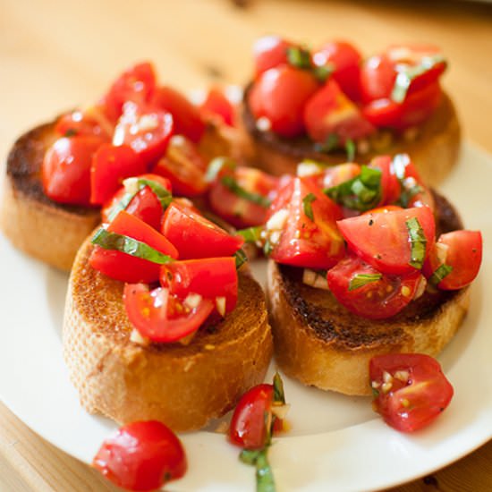 Easy Homemade Bruschetta