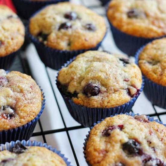 Blueberry Muffins w Raspberry Swirl