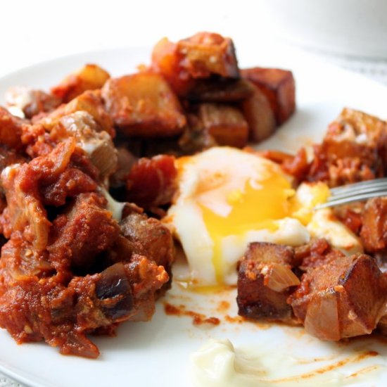 Breakfast Patatas Bravas