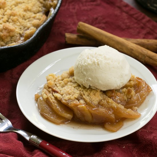 Grilled Apple Crisp