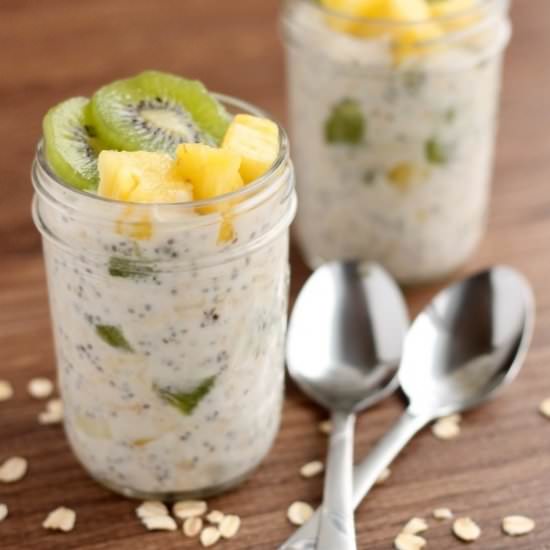 Tropical Overnight Oats