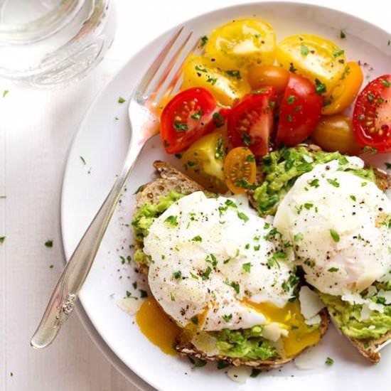 Simple Poached Egg & Avocado Toast